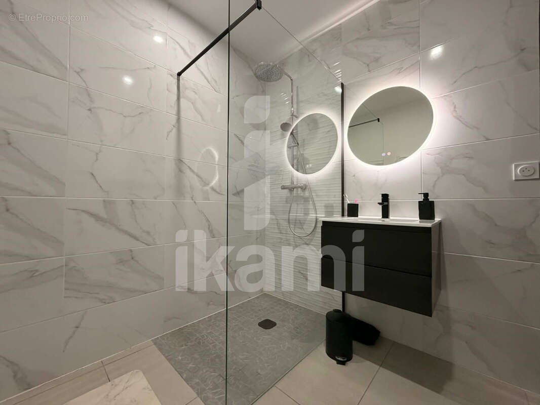 Appartement à SILLANS