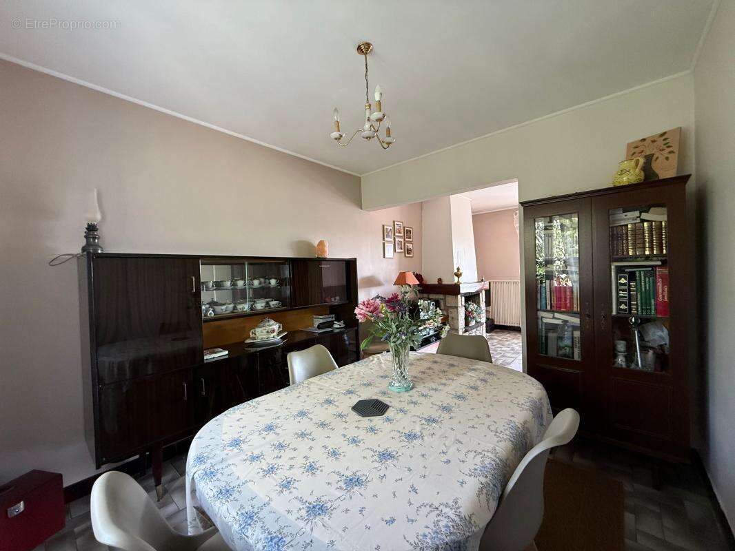 Maison à SAINT-SERNIN