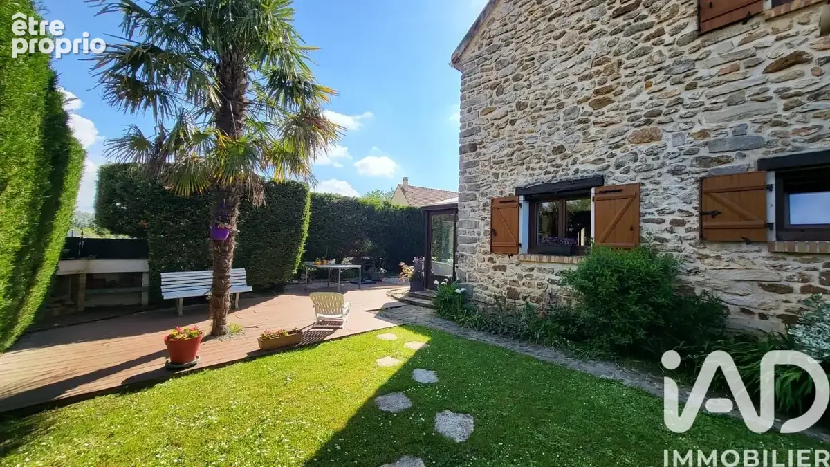 Photo 1 - Maison à LIVERDY-EN-BRIE