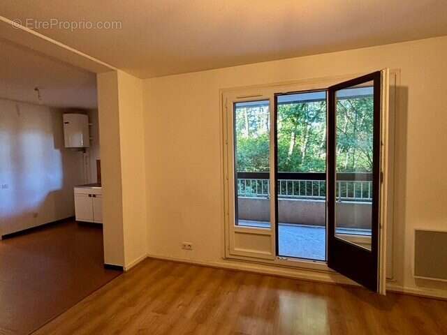 Appartement à SAINTE-FOY-LES-LYON