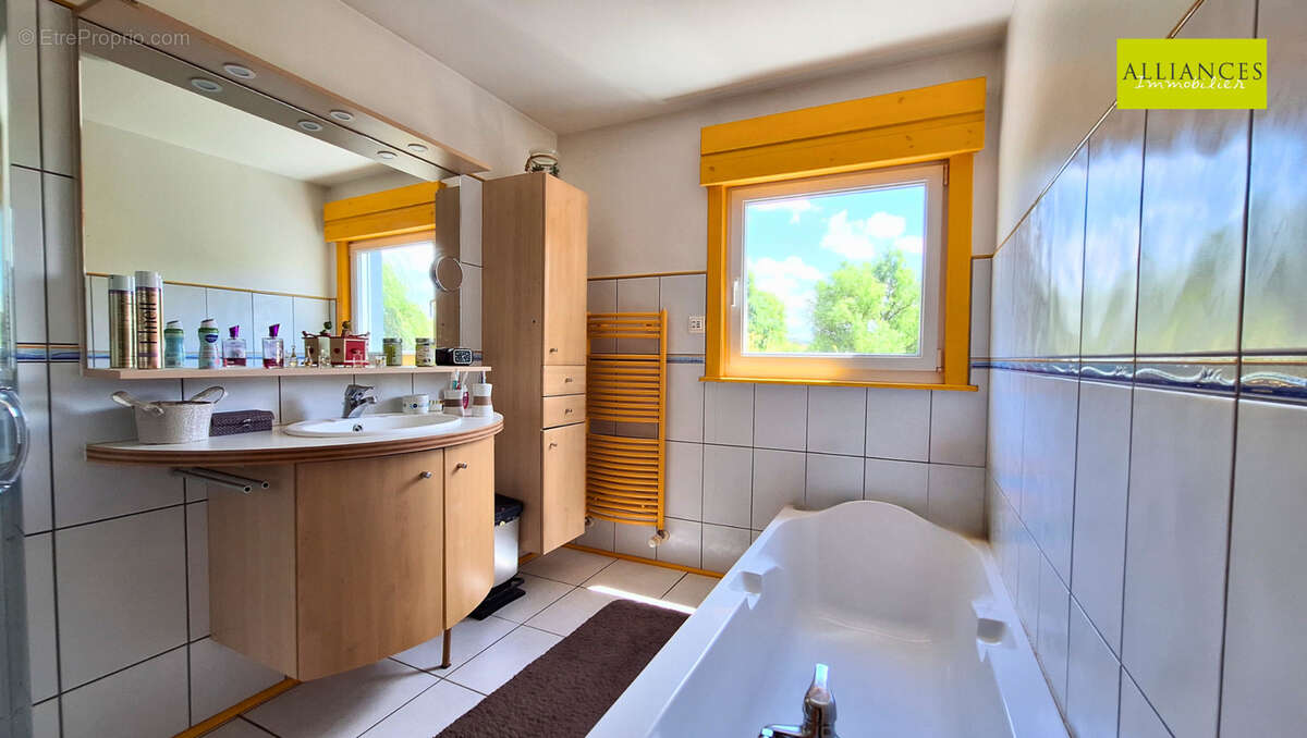 Proche suisse maison canadienne - photo 29