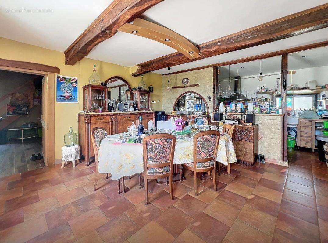 Corps de ferme isolée cadre bucolique 1,3ha - photo 8