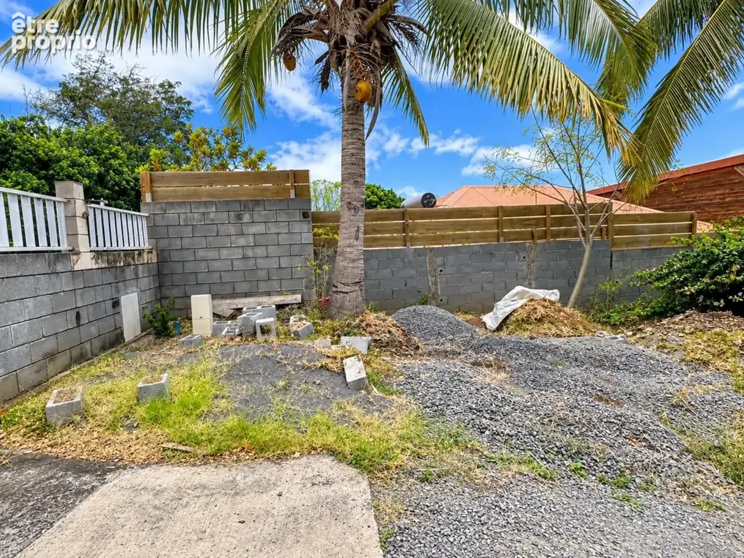 Maison 4 pièces 110 m² à vendre à Les Avirons (97425) - photo 7