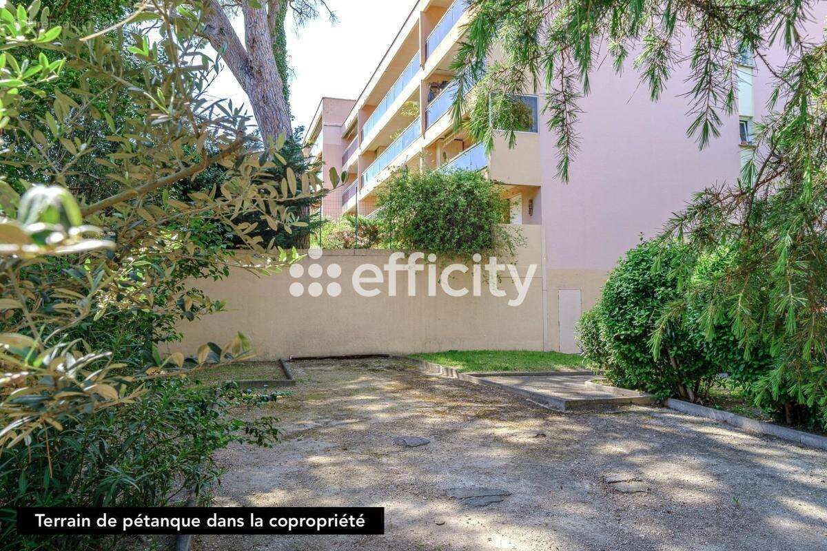 Appartement à MARSEILLE-12E