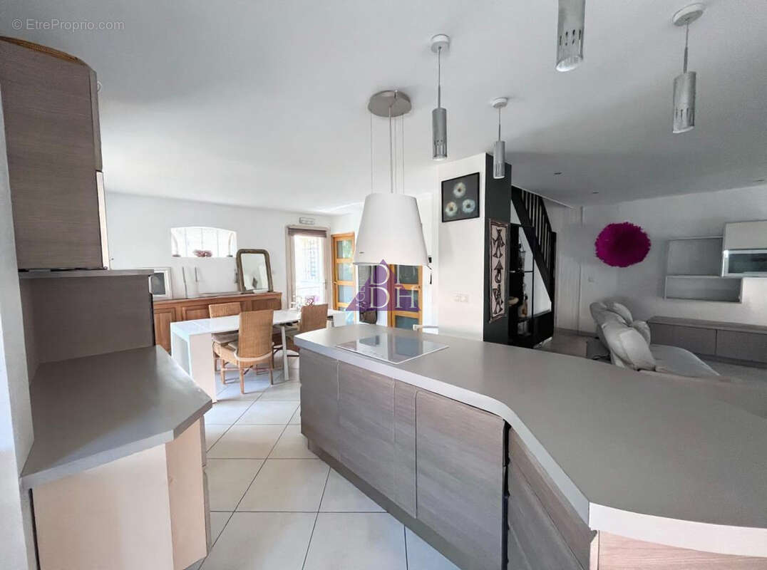 Hyères ouest maison lumineuse et impeccable avec 3 chambres - photo 6