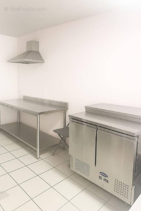 Commerce à FORT-DE-FRANCE