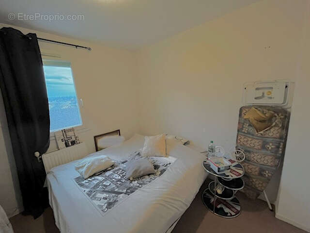 Appartement à YZEURE