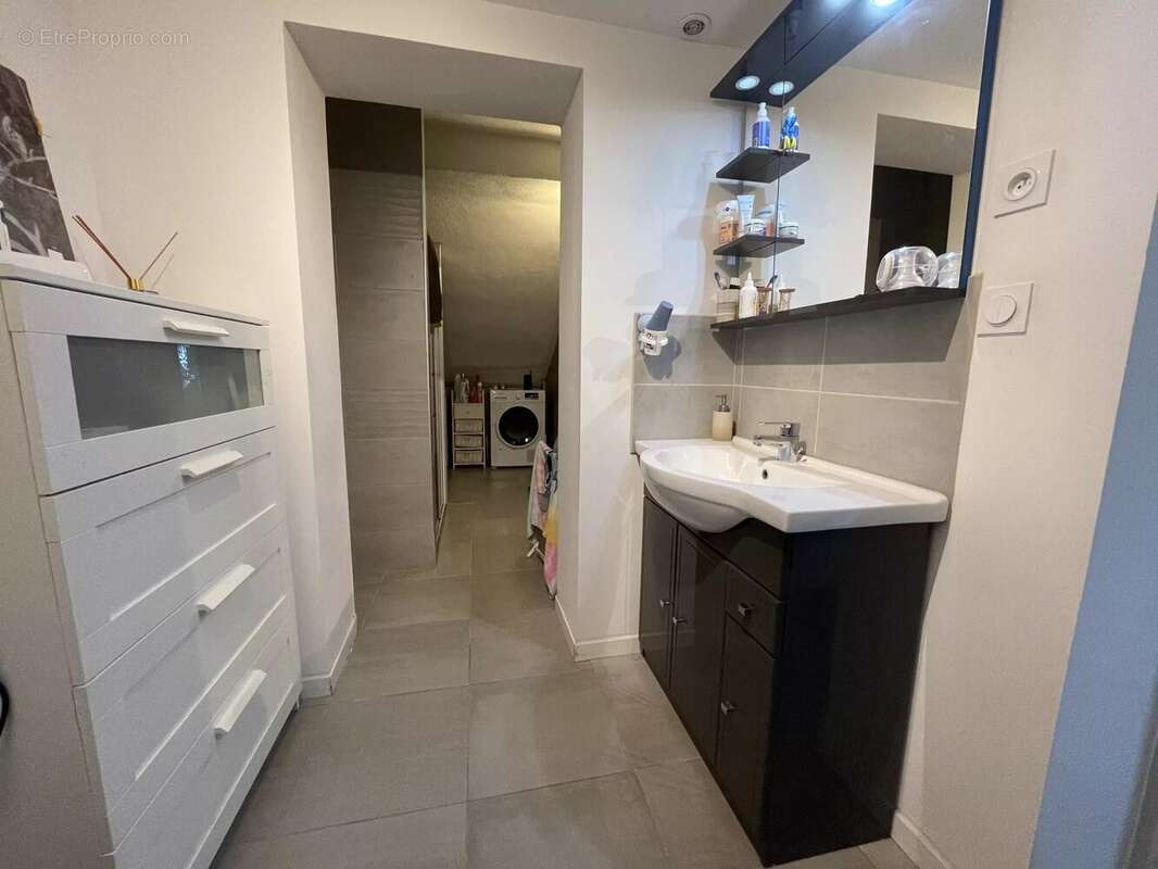 Maison à PELISSANNE