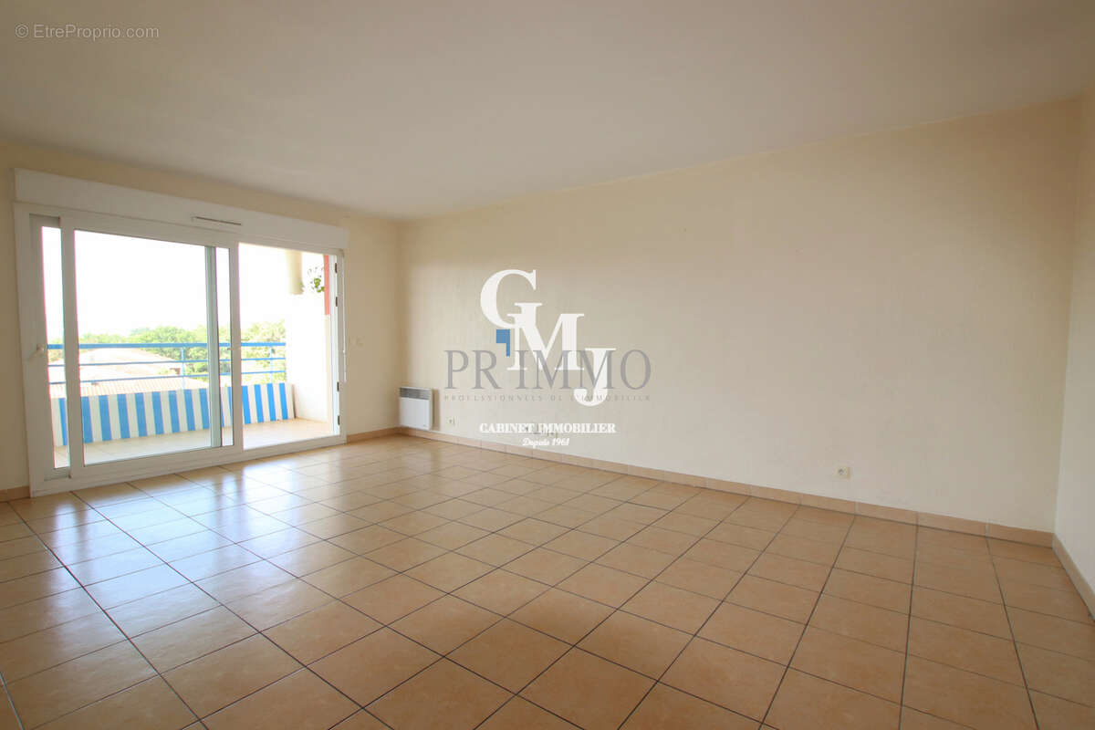 Appartement à FREJUS