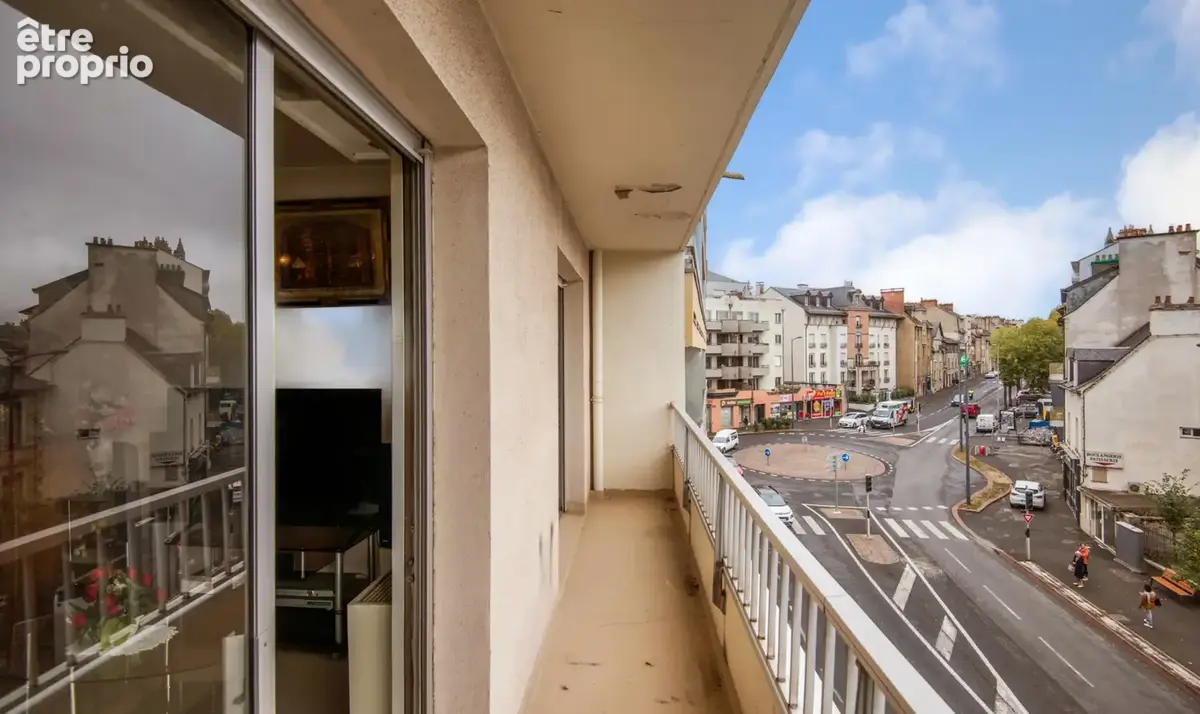 Appartement 5 pièces 108 m² · à Rodez · 107,6 m² · 110 000 €
