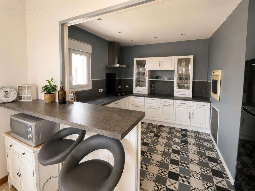 Maison 94 m² à La Seyne-Sur-Mer  - photo 11