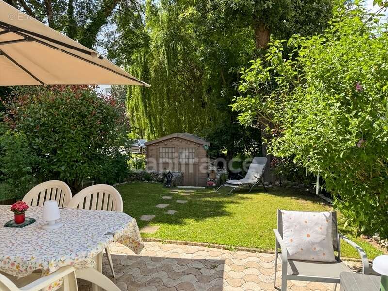 Maison à FERNEY-VOLTAIRE