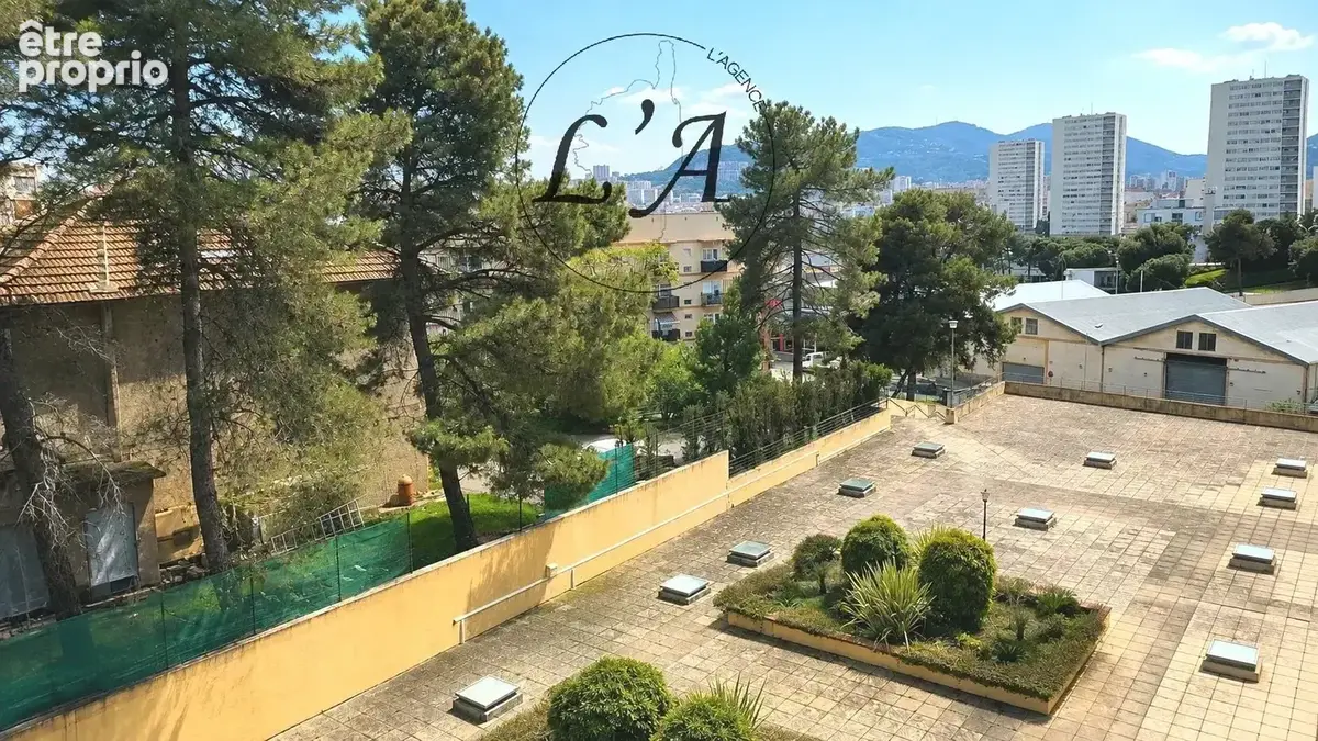 AJACCIO – Beau T2 de 58 m², terrasse et parking - photo 16