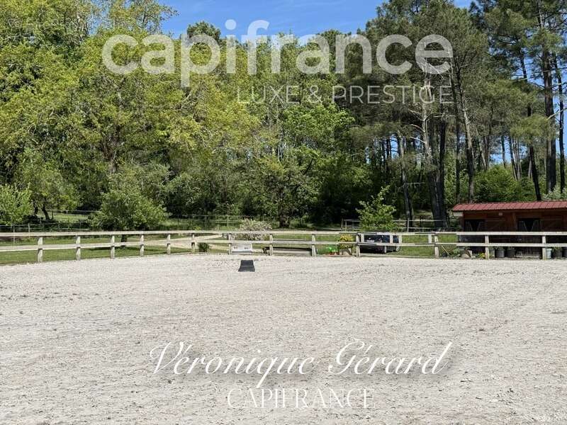 Maison à SALLEBOEUF