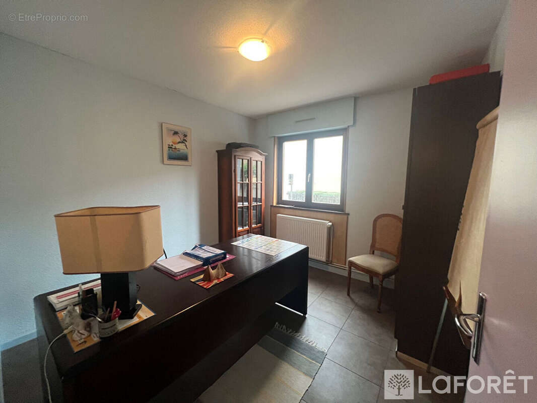 Appartement à THAON-LES-VOSGES