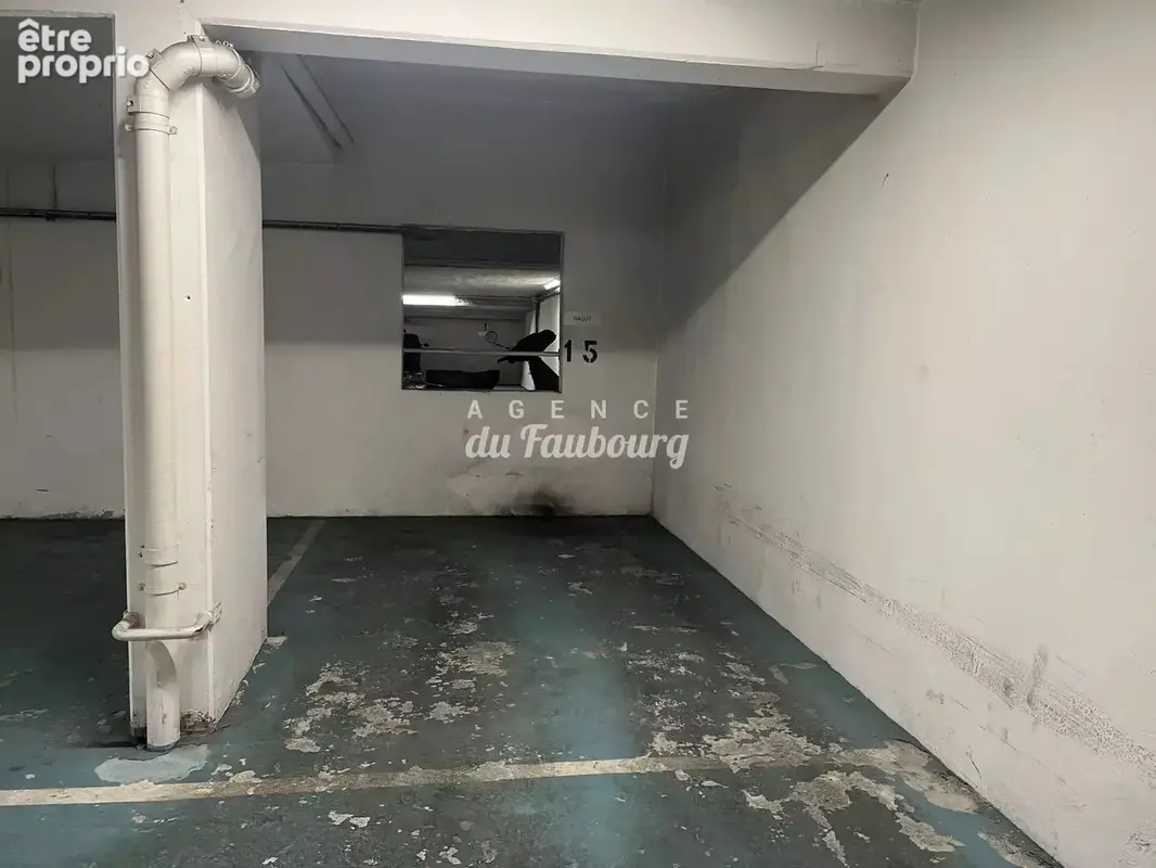 Parking 13 m2 - 251 rue du Faubourg Saint Martin - - photo 2