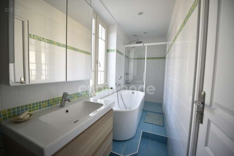 Propriété de caractère rénovée - VERNON (27200) - photo 9