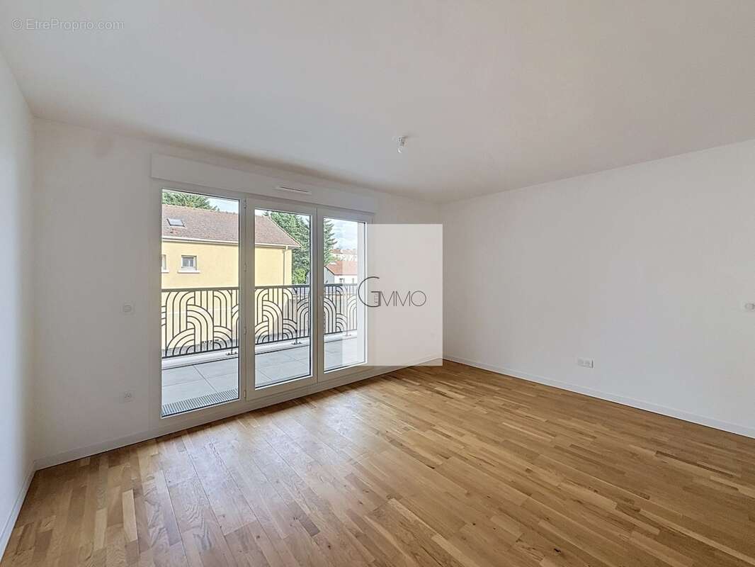 Appartement à L'HAY-LES-ROSES