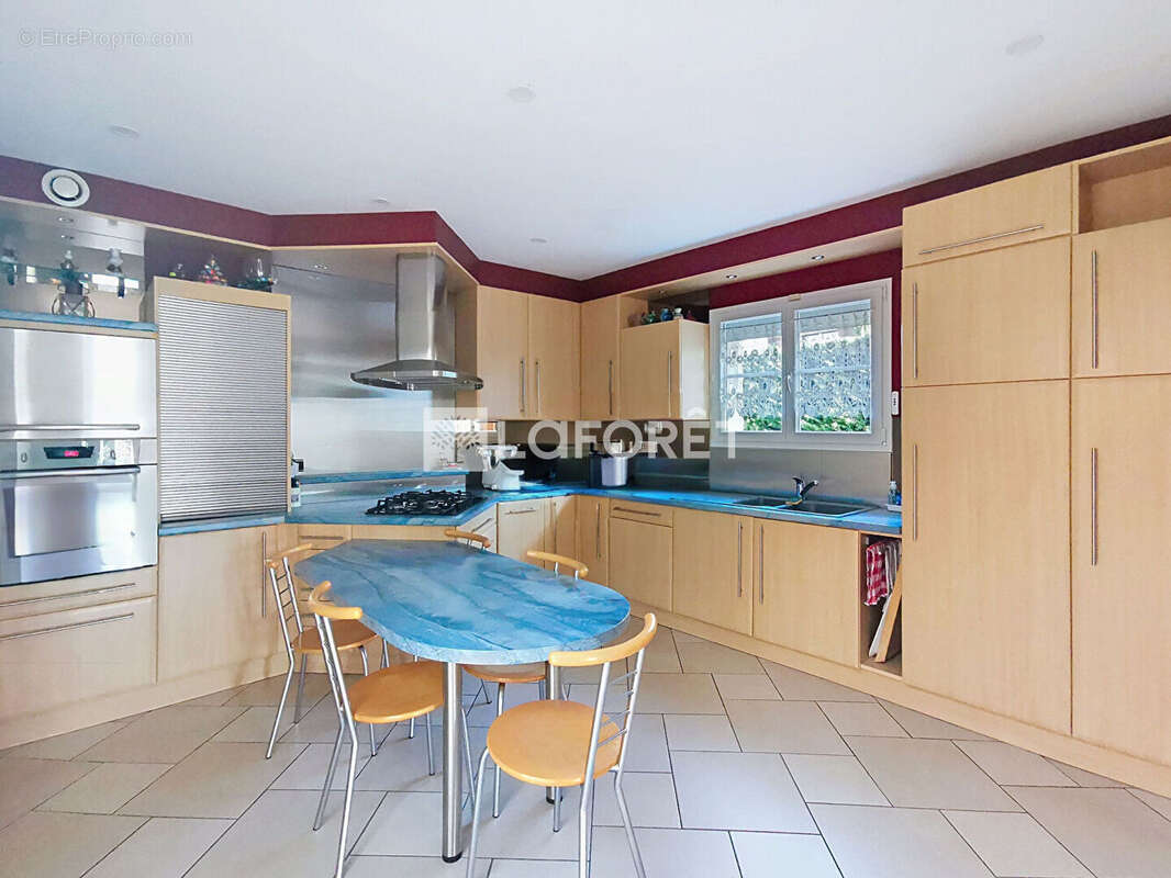 Maison à SAINTE-EUPHEMIE