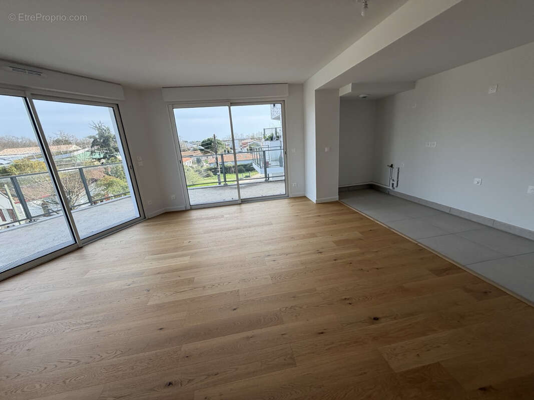 Appartement à PESSAC