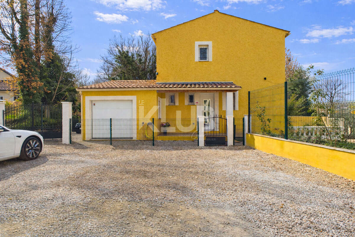 Maison à GINASSERVIS