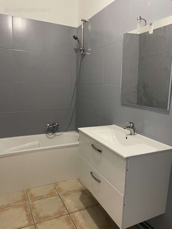 Avignon : maison de ville en exclusivité - photo 6