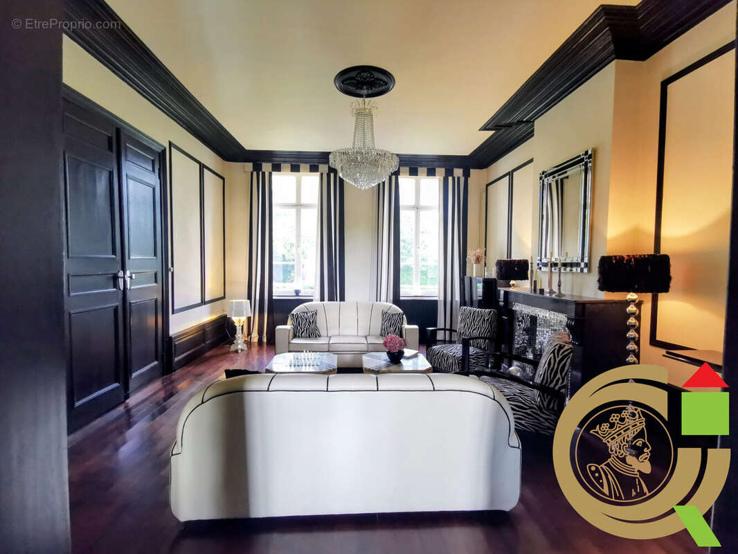 Maison à BERGUENEUSE