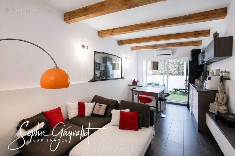 Appartement à VELAUX