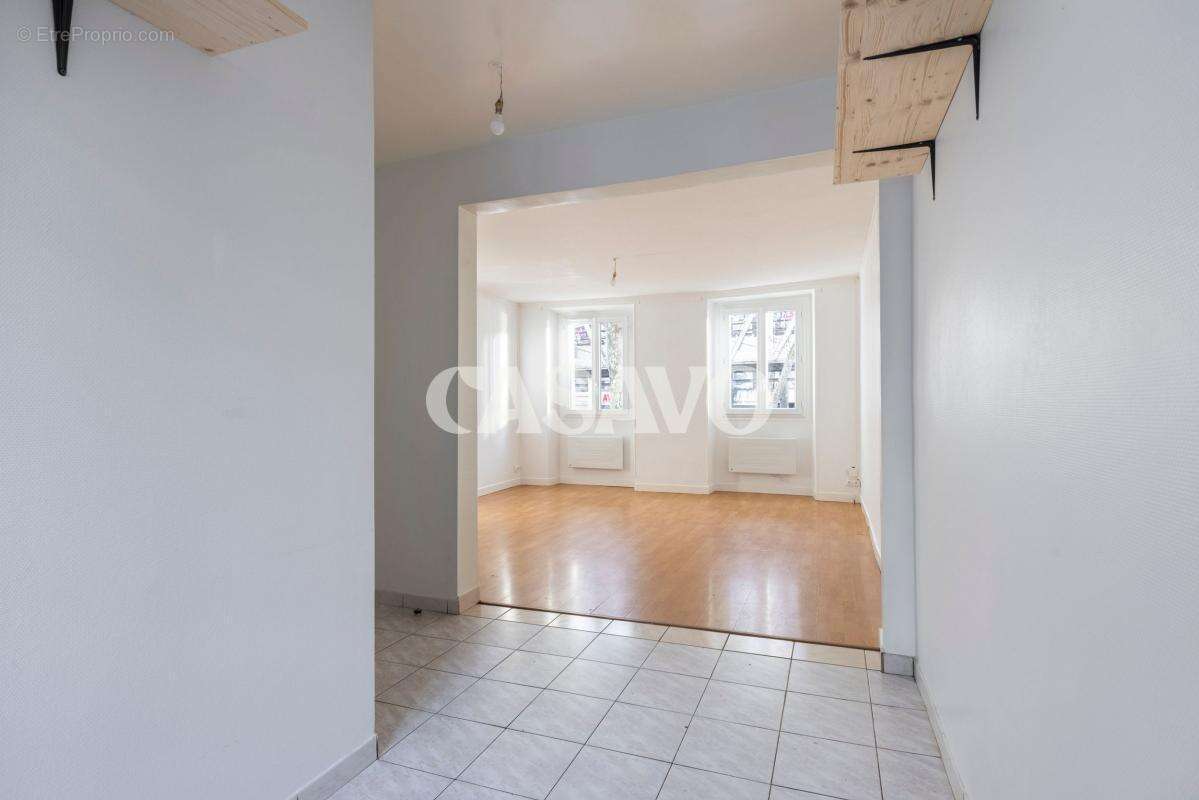 Appartement à PARIS-18E