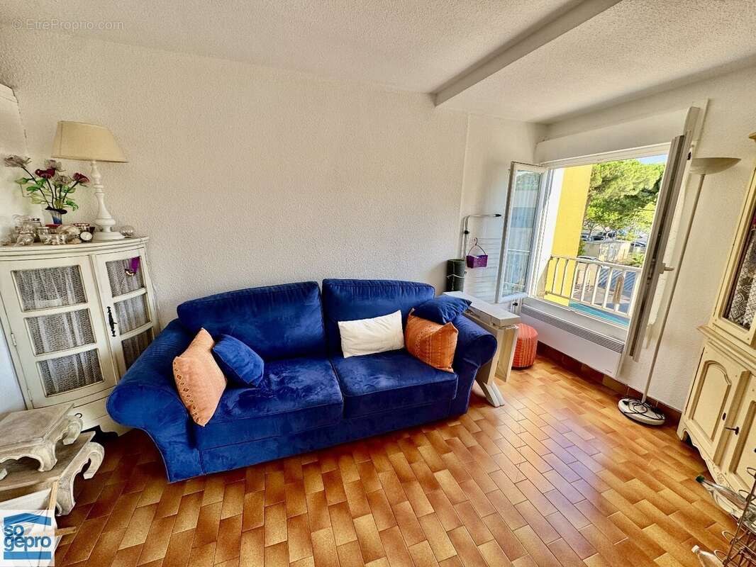 Réf : 2071 - Vente Grand Studio Cabine dans résidence avec piscine et ascenseur ! - photo 8