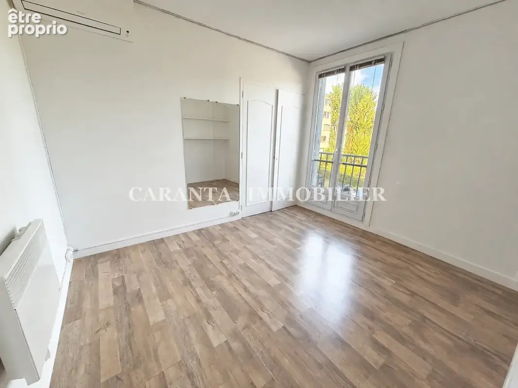 Vente appartement 4 pièces Sainte-Maxime avec parking, clim et cave - photo 7