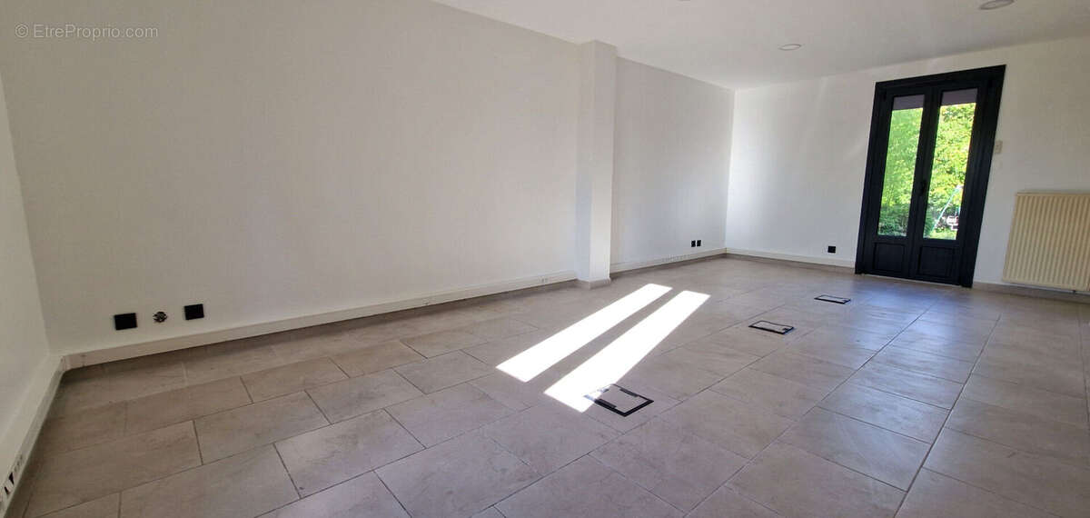 Maison à BELLOY-EN-FRANCE