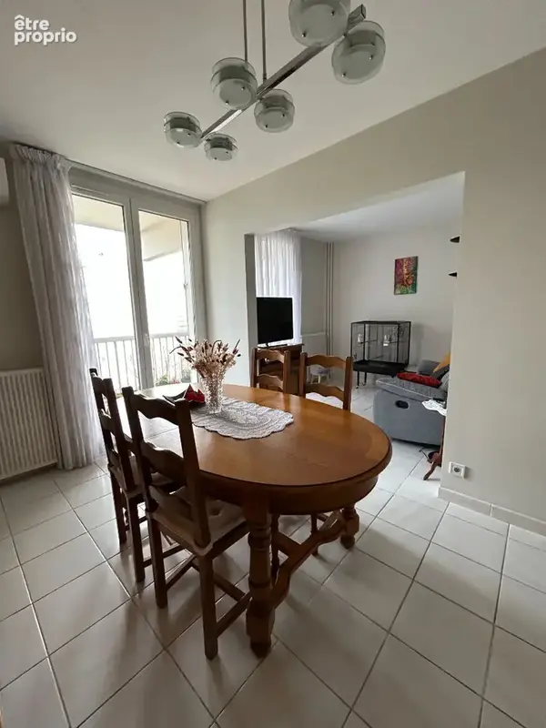 Appartement  5 pièce(s) 92.43 m2 - photo 1
