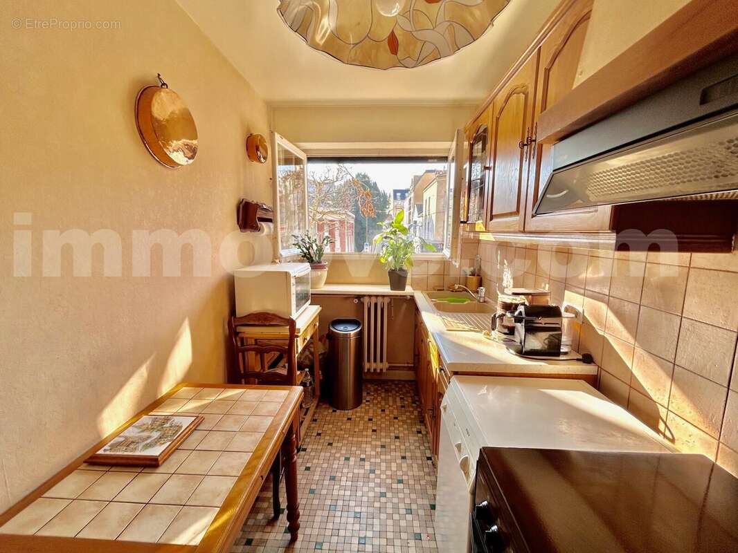 IMG_4897 2 - Appartement à CHARENTON-LE-PONT