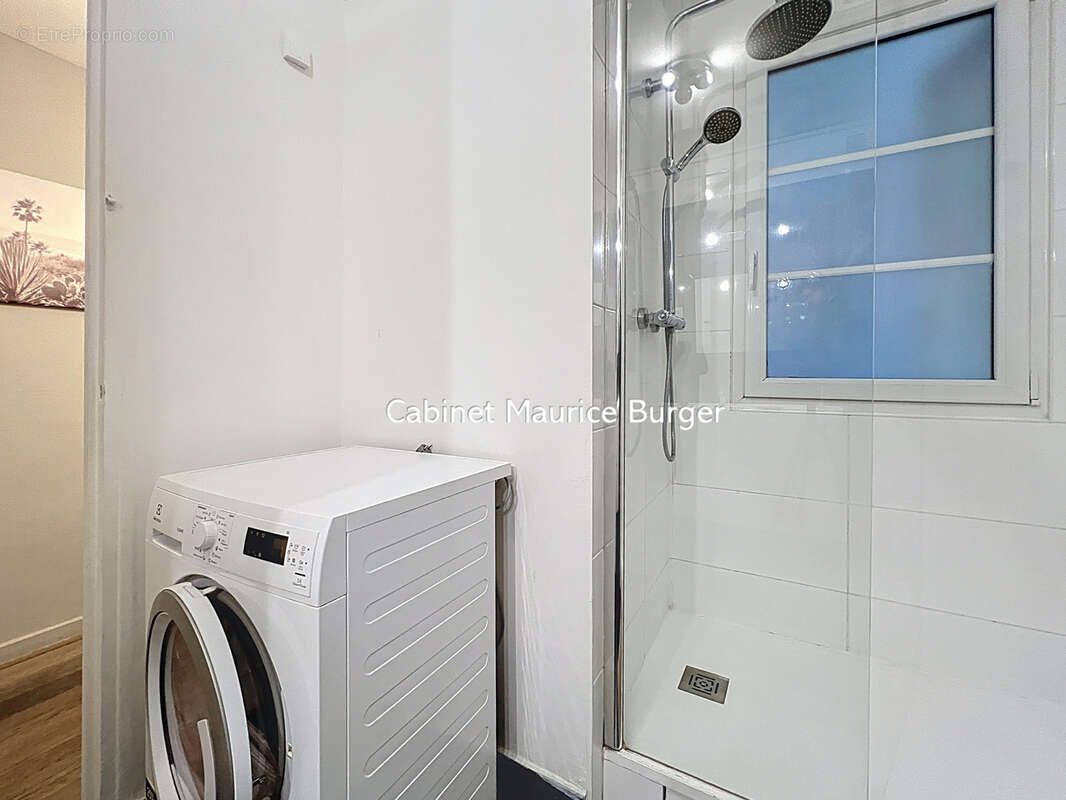 Appartement à PARIS-9E