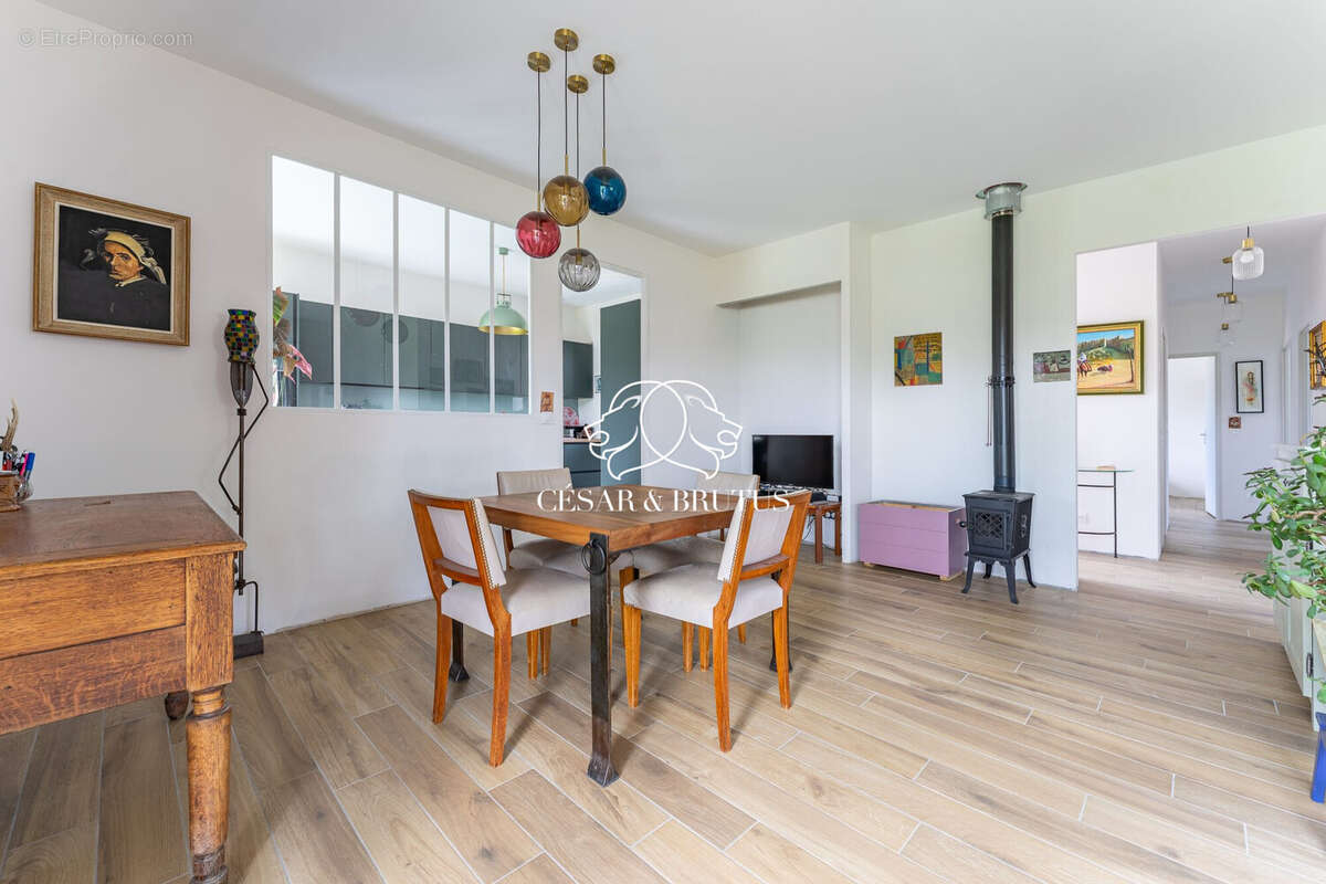 Maison à SAINT-BENIGNE