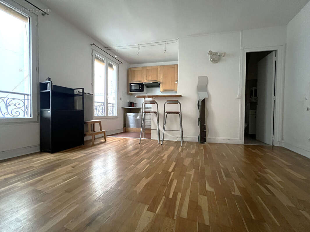 Appartement à PARIS-11E