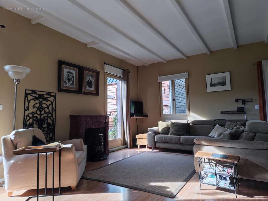 Maison à VILLAPOURCON