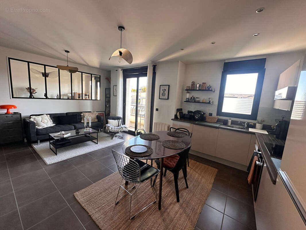 Appartement à LE PERREUX-SUR-MARNE