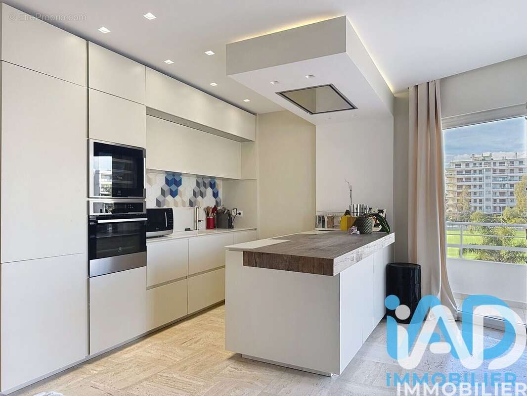 Appartement 96 m² à Cannes  - photo 6