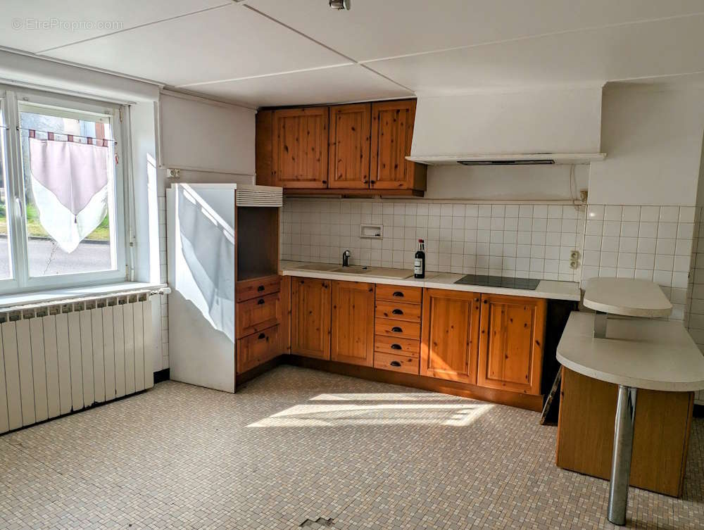 Maison de village de 129m² à refraîchir - photo 2