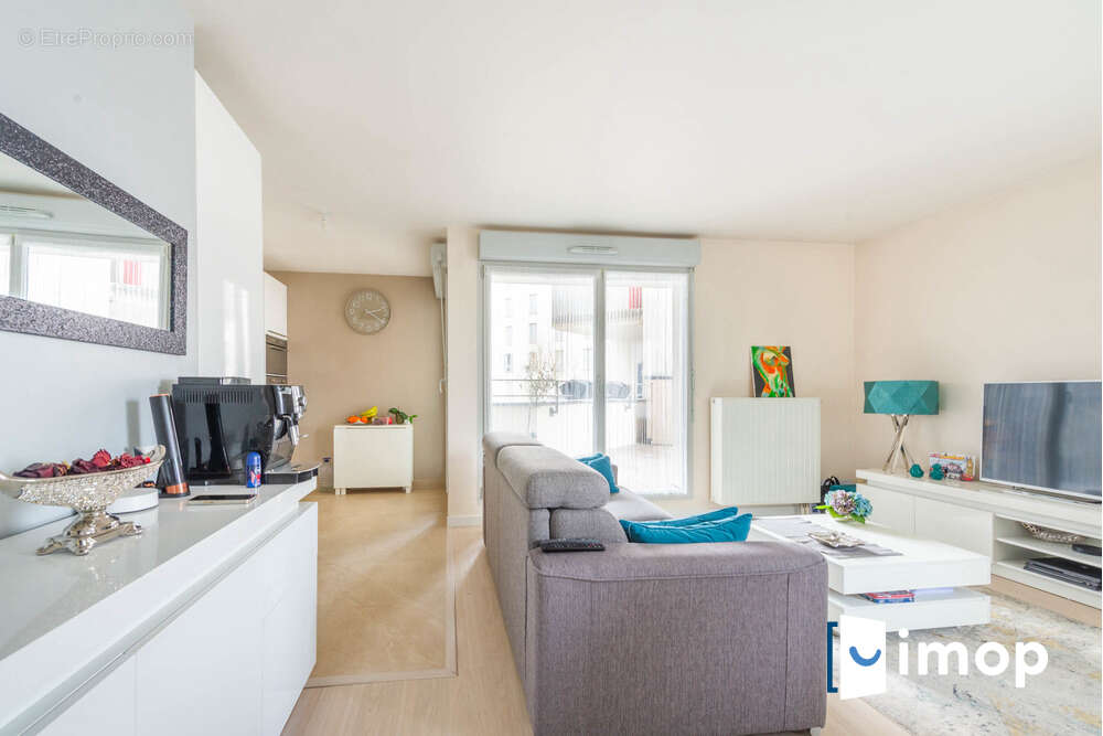 Appartement à NANTERRE