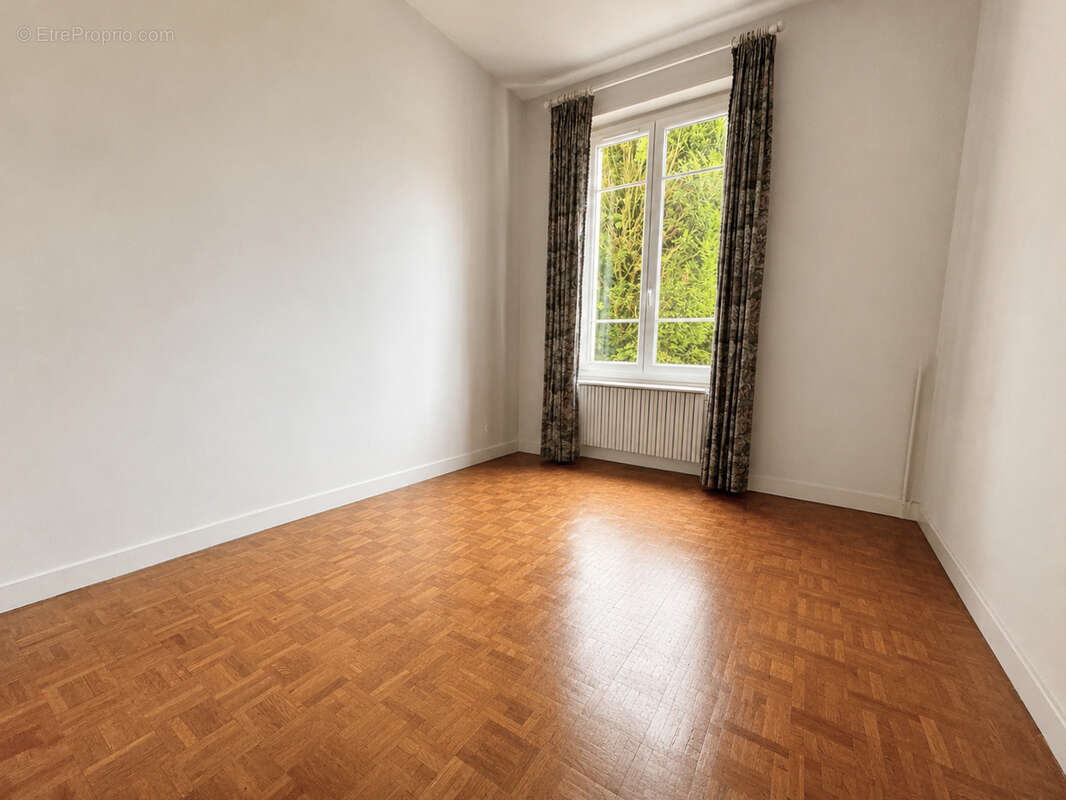 Maison de 136 m2 + maison indépendante de 40 m² - photo 6