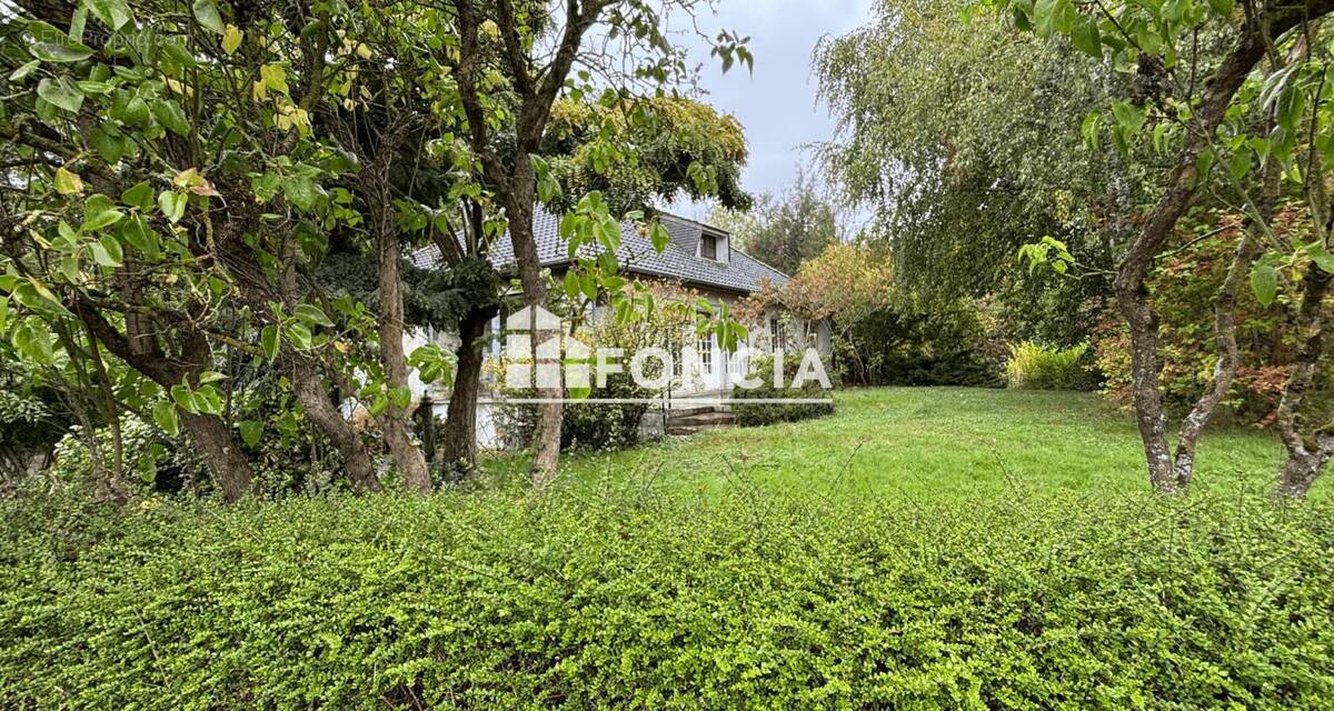 Maison à FRESNAY-SUR-SARTHE