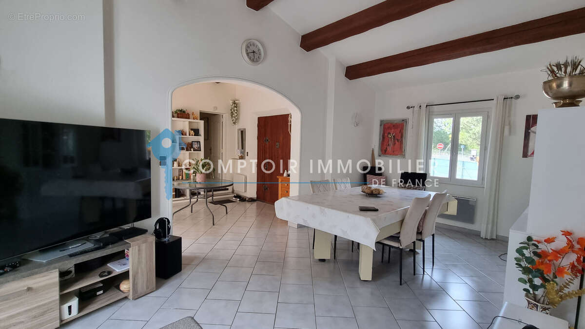 A VENDRE (VAR - 83) - Villa à vendre avec 3 chambres proche du village - photo 20