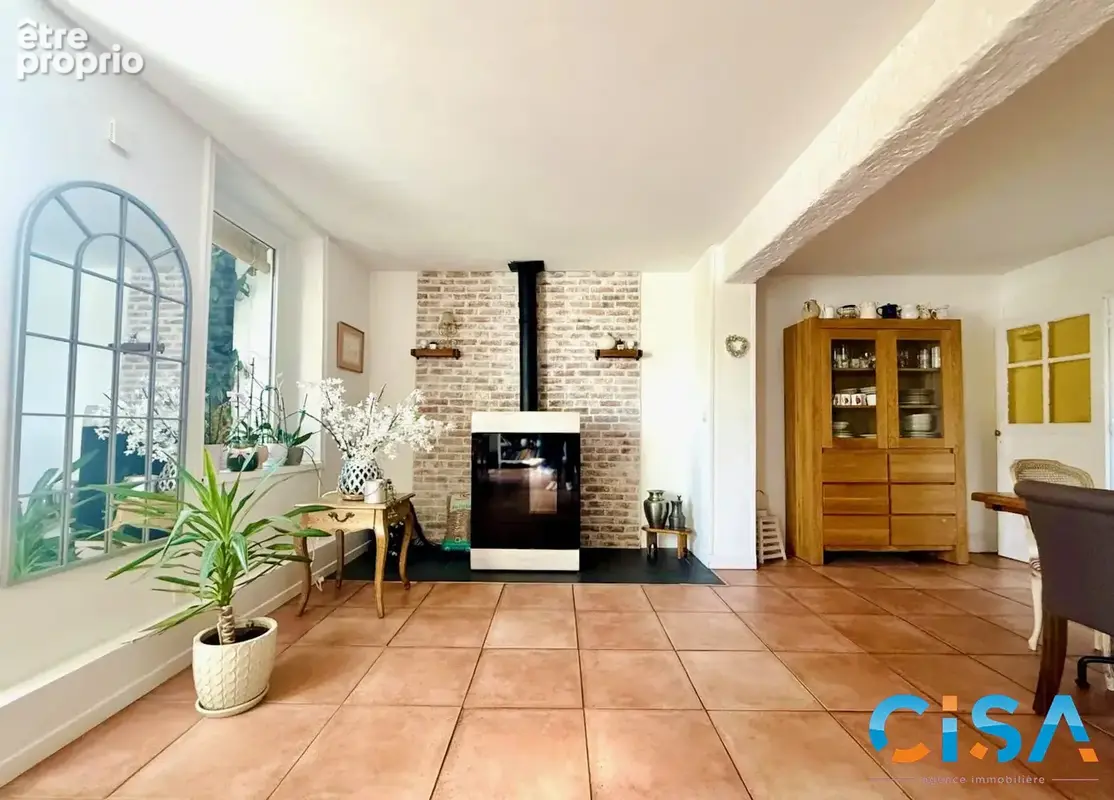 Maison 8 pièces 205 m² à vendre à Chambly (60230) - photo 4