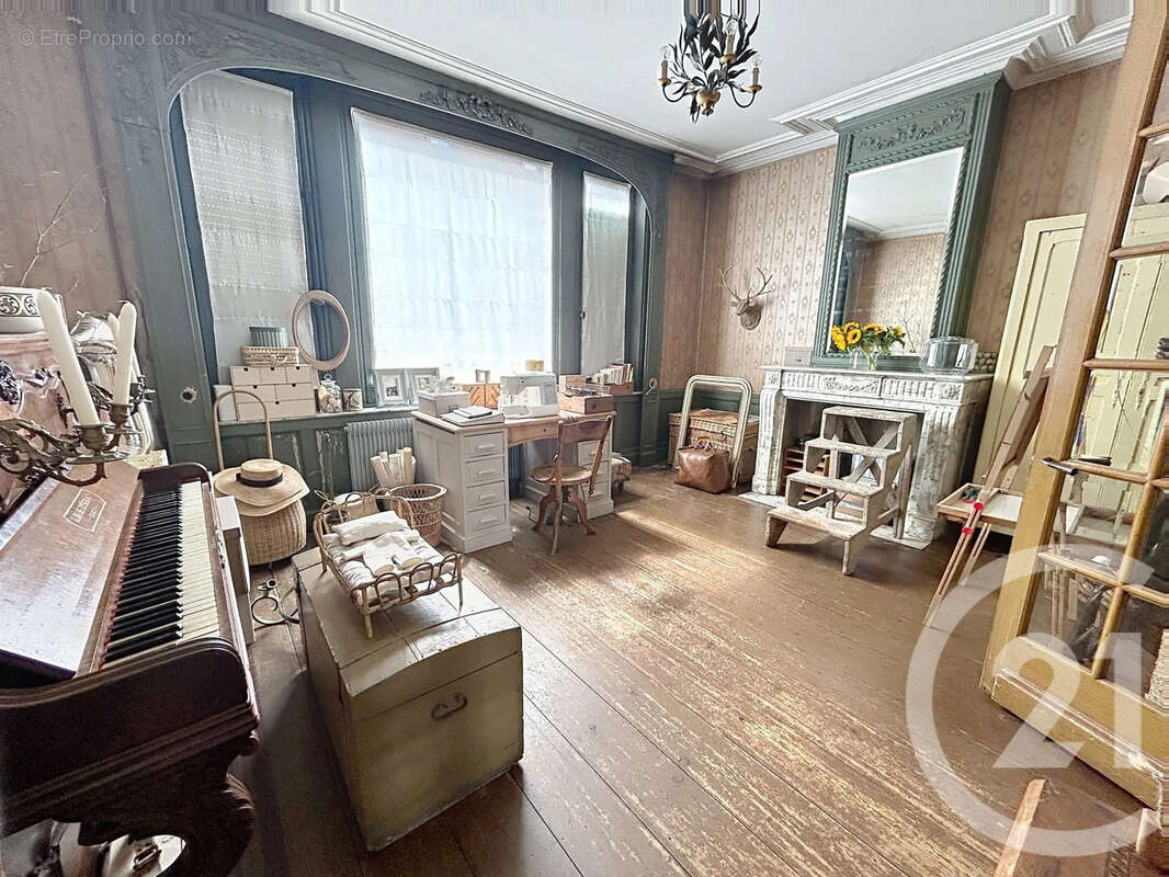 Maison 215 m² à Tourcoing  - photo 3