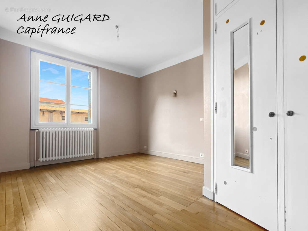 ANNECY (74) - Appartement 3 PIECES de 91m² de style Bourgeois avec cave - photo 7