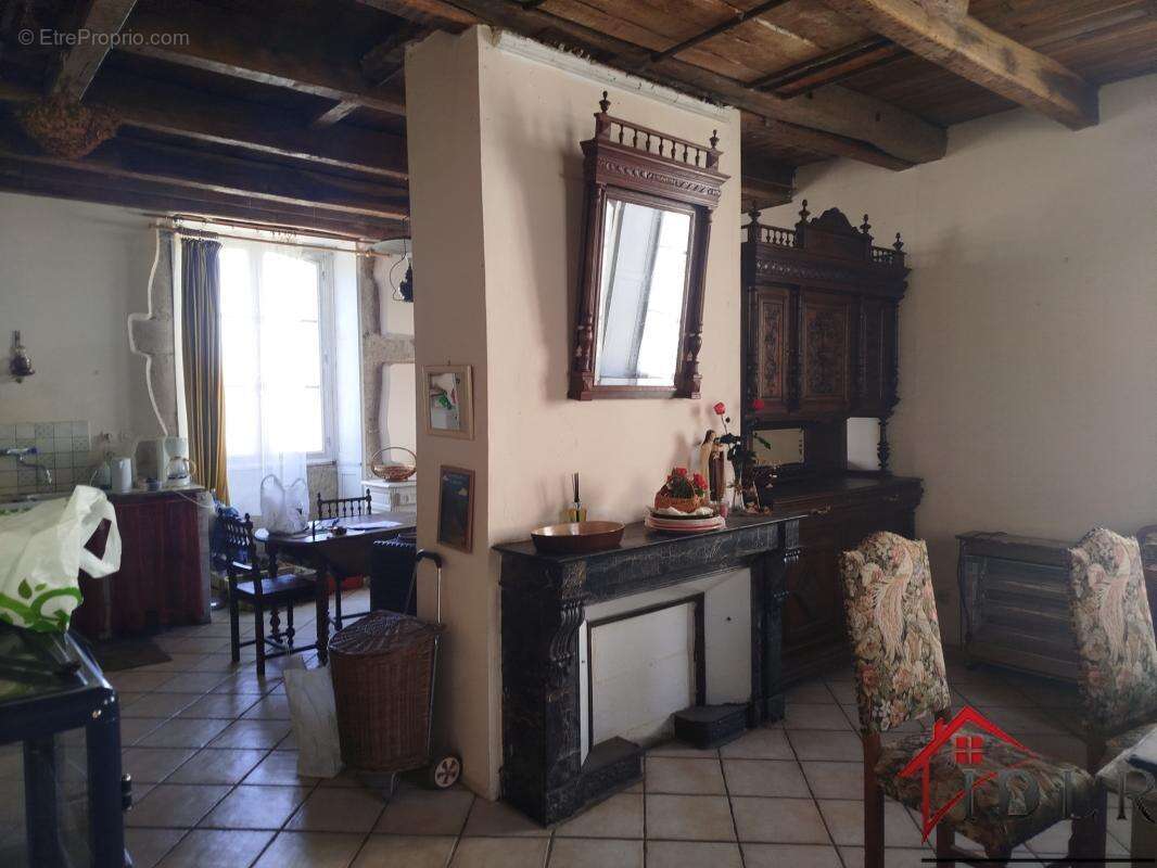 Maison à CHASSIGNY