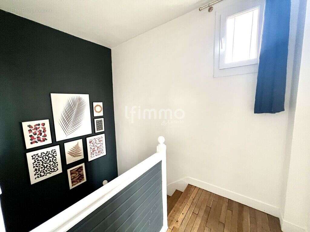 Belle meulière au cachet intemporel - photo 12